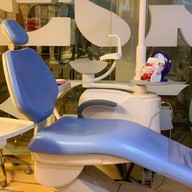 ศาลาแดง ซ.1 ทันตกรรม (SDC1st Dentist)