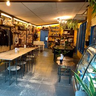 เนื้อเทพ ก๋วยเตี๋ยวเนื้อตุ๋น หมูตุ๋น