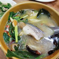 เมนูของร้าน แกงป่า(ลุงสง่า) ซอยวัดบัวขวัญ