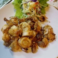 ครัวไพลิน สามกอง