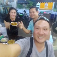 โอวต้าว โก้เลิศ โลตัส ถลาง