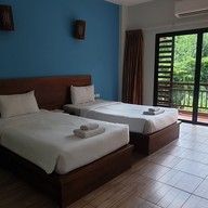 ภูสักธารรีสอร์ท