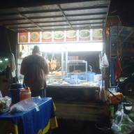 มิดไนท์ไก่ตอนโคราช,ข้าวขาหมูเจ๊หน่อย(สวนภูมิรักษ์)