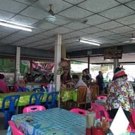 บรรยากาศ ร้านศิษย์ นายหยา (เจ้าเก่า)