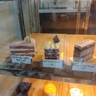 เมนูของร้าน C'est si bon