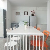 Borbaboom Phuket Poshtel & Hostel