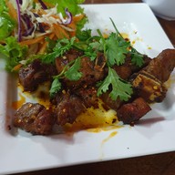 เมนูของร้าน เรือนแพลำพูน