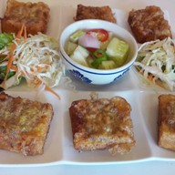 เมนูของร้าน คั่วไก่นิมมาน นิมมานซอย17 (ซอยสายน้ำผึ้ง)