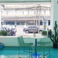 Borbaboom Phuket Poshtel & Hostel