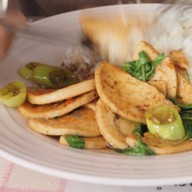 กระเพรา (สำหรับคนชอบเผ็ด)