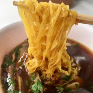 เมนูของร้าน ก๋วยเตี๋ยวเป็ดนายมืดสะพานควาย