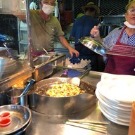 บรรยากาศ Gurney Street Food