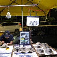บรรยากาศ Gurney Street Food