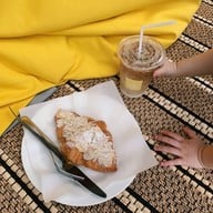 Sunkiss Pool.bed.cafe SUNKISS.BANGKOK