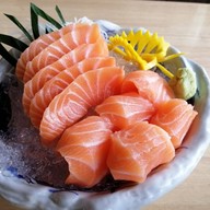 เมนูของร้าน Hatyai Sashimi สุราษฎร์ธานี Hatyai Sashimi สุราษฎร์ธานี