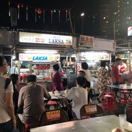 บรรยากาศ Gurney Street Food
