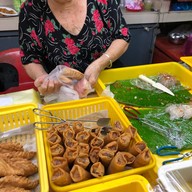 บรรยากาศ Gurney Street Food