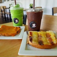 มานีมีนม กาแฟสด
