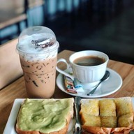 มานีมีนม กาแฟสด