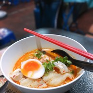 เด็กเส้น ตลาดพลู ตลาดพลู