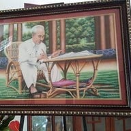 แหล่งศึกษาและท่องเที่ยวเชิงประวัติศาสตร์โฮจิมินต์