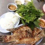 ราชาเมี่ยงปลาเผา เจ๊กุ้ง รามคำแหง (Ramkhamhaeng)