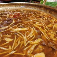 ขนมจีนพี่เล็ก กาดสวนแก้ว
