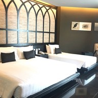 ทีซิกซ์ไฟว์ ฟีนอมินัล