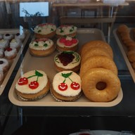 เมนูของร้าน ขนมหวานบ้านอ้อมปลาเผา