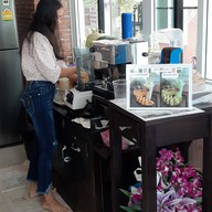เมนูของร้าน ขนมหวานบ้านอ้อมปลาเผา