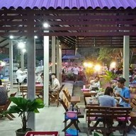 บรรยากาศ ครัวไออุ่นหมูกะทะ เชียงคำ