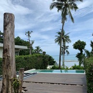 เนสท์เซนส์รีสอร์ท