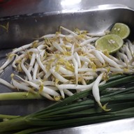 วรรัตน์ผัดไทย-หอยทอด อ.ปราสาท วรรัตน์ผัดไทย หอยทอด