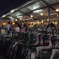 ตลาดไนท์บ้านเกาะ