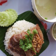 ข้าวมันไก่ศรีสุพรรณ