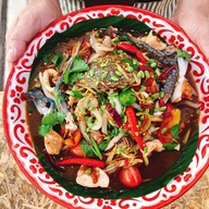 เมนูของร้าน ร้านส้มตำผู้ชายขายหอย นครอินทร์
