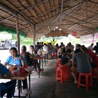 เจ๊ปูราชาไก่ตุ๋นมะระ เบตง