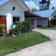 โรงแรมปิ่นมุกรีสอร์ท