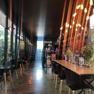 บรรยากาศ H Cafe Happy Place อมตะนคร