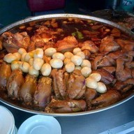 ข้าวขาหมูก๊วยเจ๋ง ลาดพร้าว 101