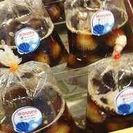 เมนูของร้าน ร้านหอยหนู ชวนชิม ตลาดเดินเล่นท่าพระ