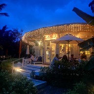 หน้าร้าน Cafe' Kantary เกาะยาวน้อย
