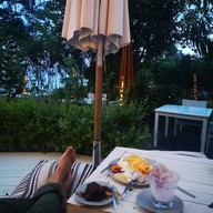 บรรยากาศ Cafe' Kantary เกาะยาวน้อย