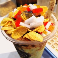 เมนูของร้าน แชมป์เขย่านม เฉาก๊วยนมสด เฉาก๊วยเหรียญทอง