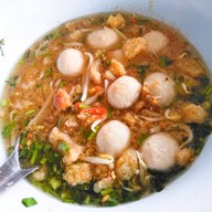 ร้านก๋วยเตี๋ยว ลุงตี๋ ป้านา ท่าน้ำวัดสะแก