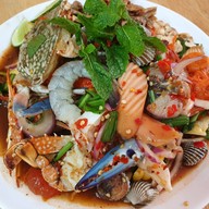 เมนูของร้าน ยำร้อยล้าน(โชคชัย4)