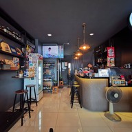 The Croft House Coffee & Craftbeer bar