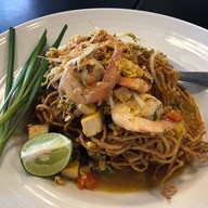 369 ผัดไทยกุ้งสด