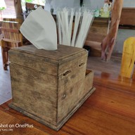 ร้านน้ำเพชร