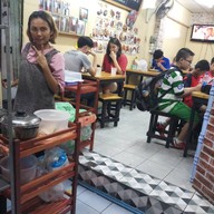 หน้าร้าน 33 Coffee & Steak